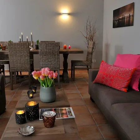 Ferienhaus Ferien Domizil Süderstraße 17 *